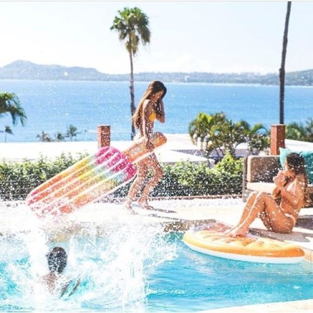 POPSICLE FLOAT