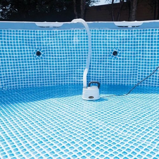 POMPA DE SCOARE PISCINA
