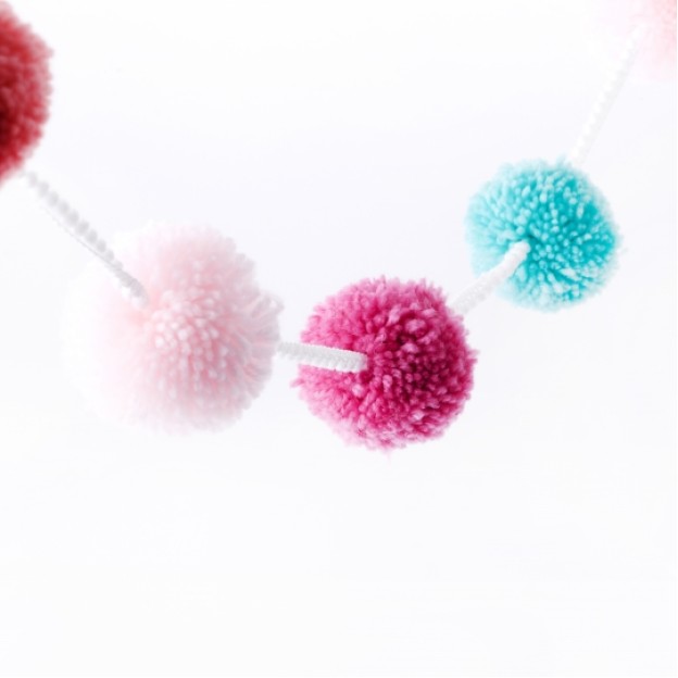 Decoratiune POMPOM