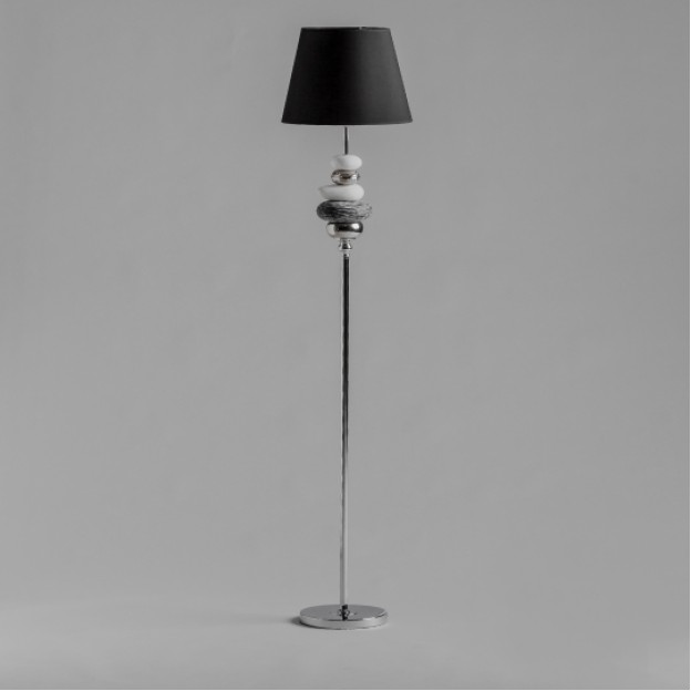 Lampadar Thereza