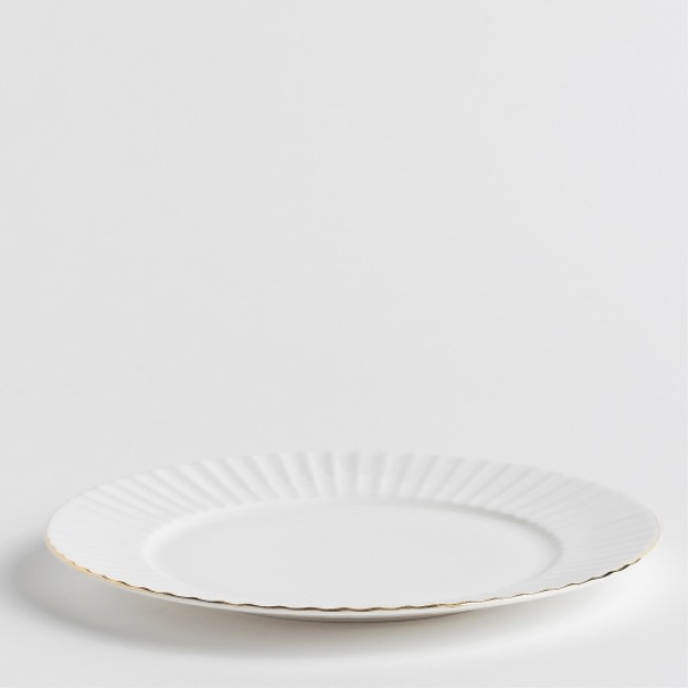 Farfurie  Amari