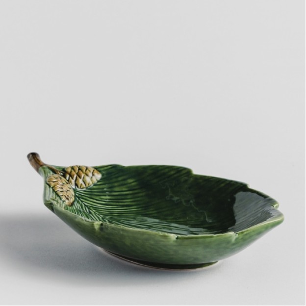 Platou decorativ pignis