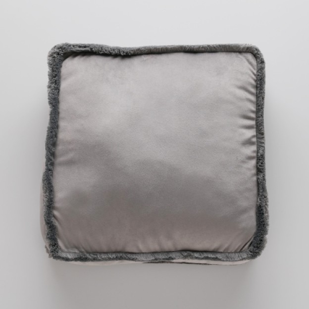 Perna pentru scaun kukula