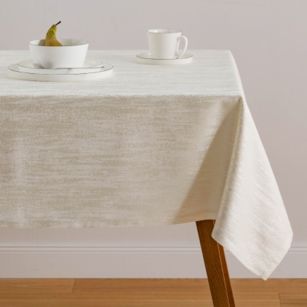 Fata de masa mesa